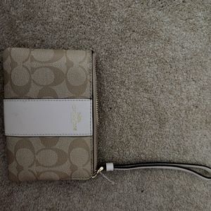 Coach wristlet brand new never used
